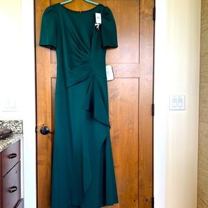 Xscape scuba side detail gown emerald green